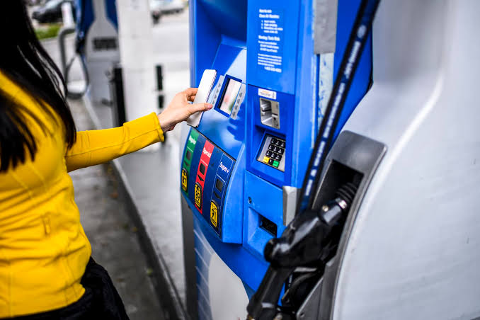What gas stations can you pay with your phone
